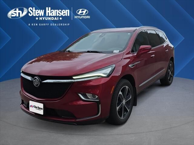 2022 Buick Enclave Essence