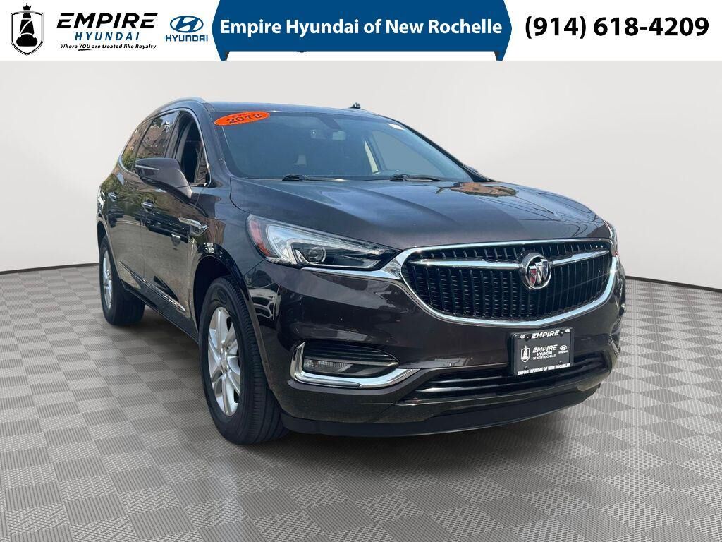2018 Buick Enclave Essence — photo 1 of 28