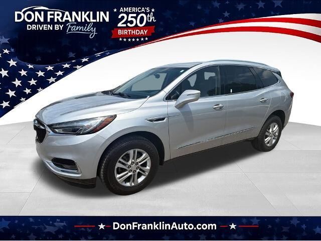 2020 Buick Enclave Essence — photo 1 of 13