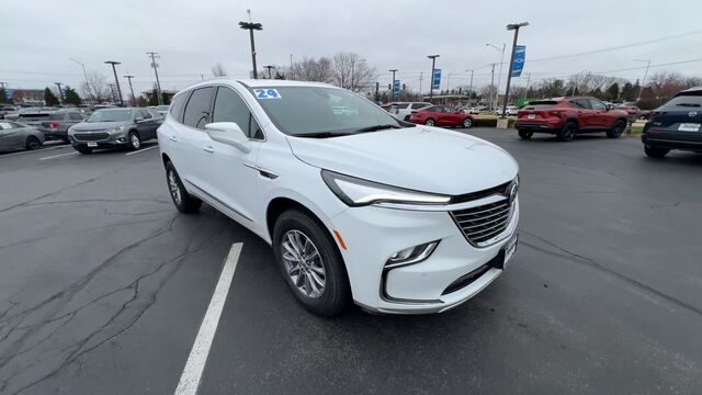 2024 Buick Enclave Essence
