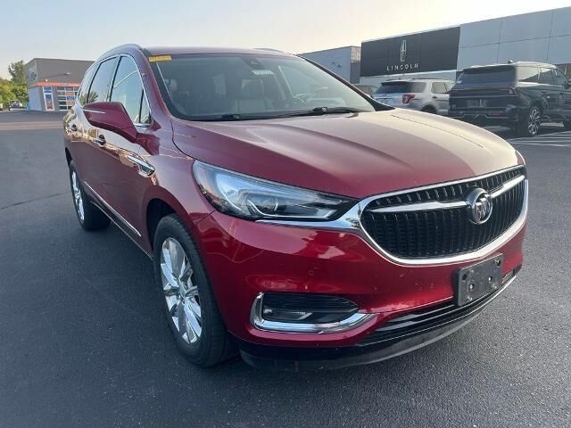 2019 Buick Enclave Premium — photo 1 of 13