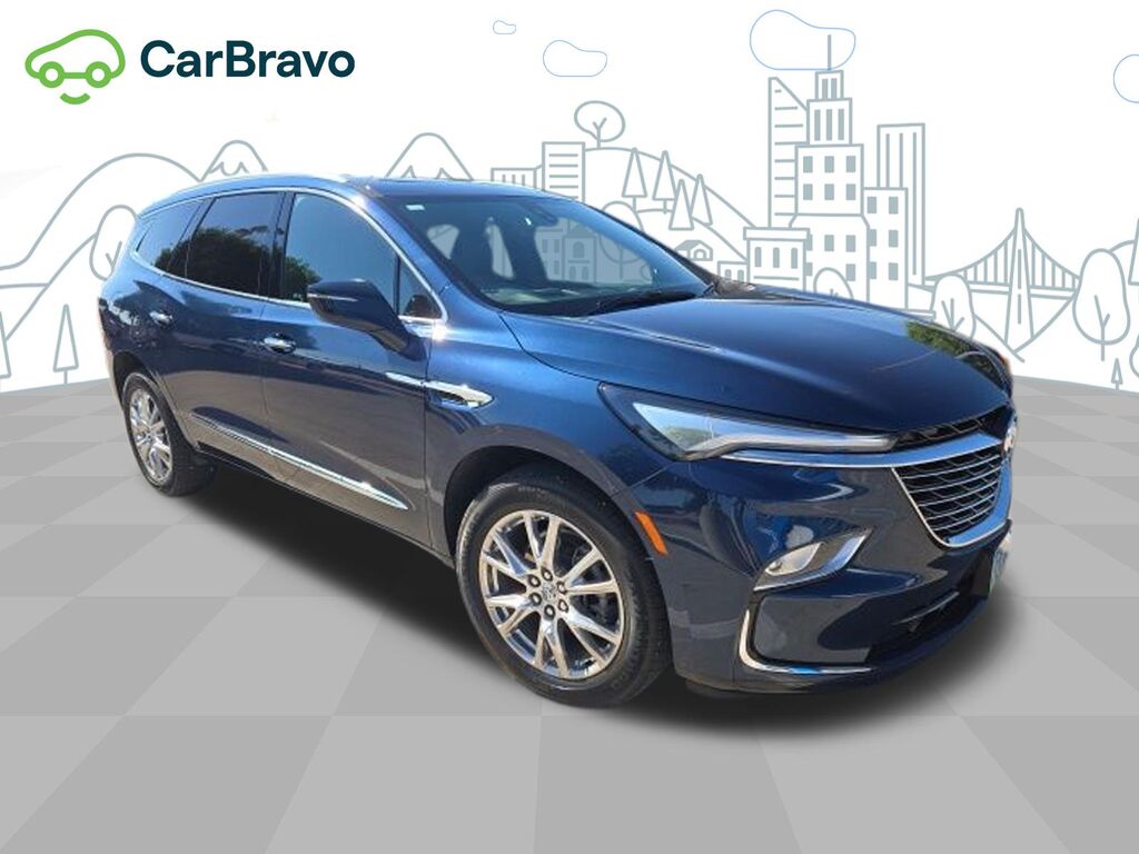 2023 Buick Enclave Premium — photo 1 of 6