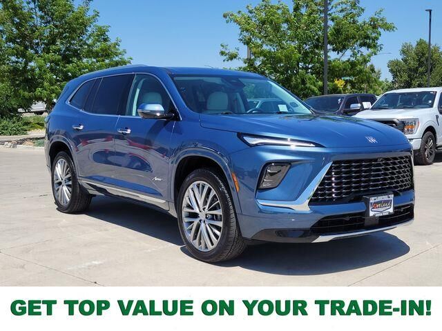 2026 Buick Enclave Avenir — photo 1 of 26