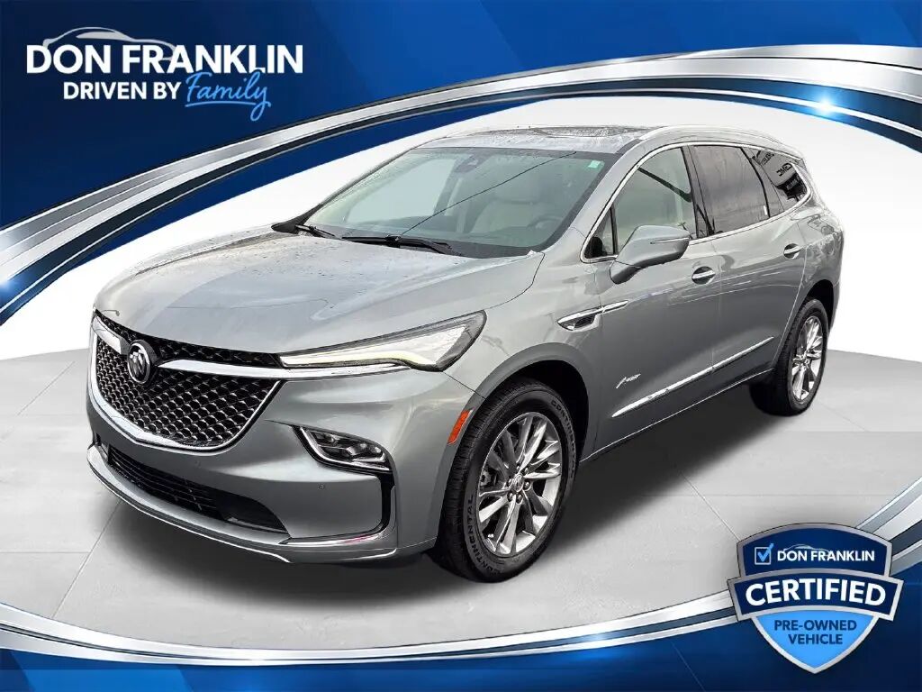 2023 Buick Enclave Avenir — photo 1 of 13