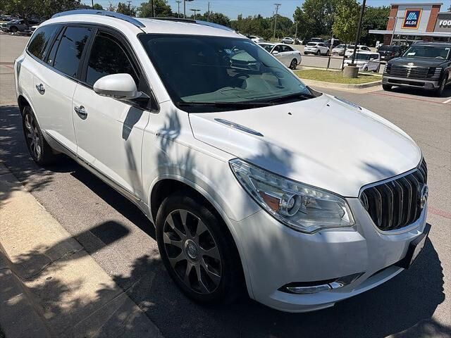 2017 Buick Enclave Leather — photo 1 of 30
