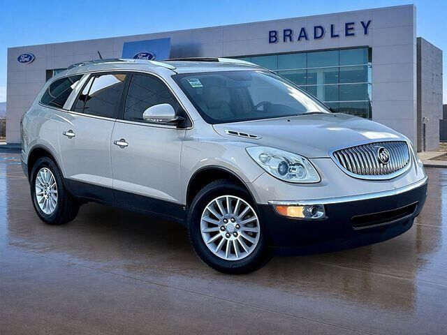 2010 Buick Enclave CXL — photo 1 of 26