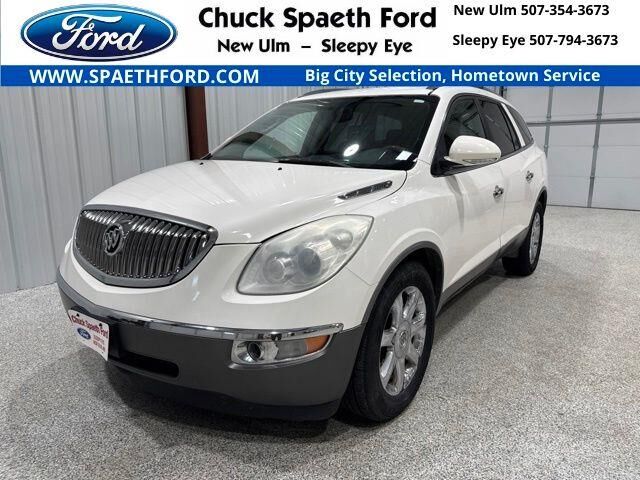 2010 Buick Enclave CXL — photo 1 of 26