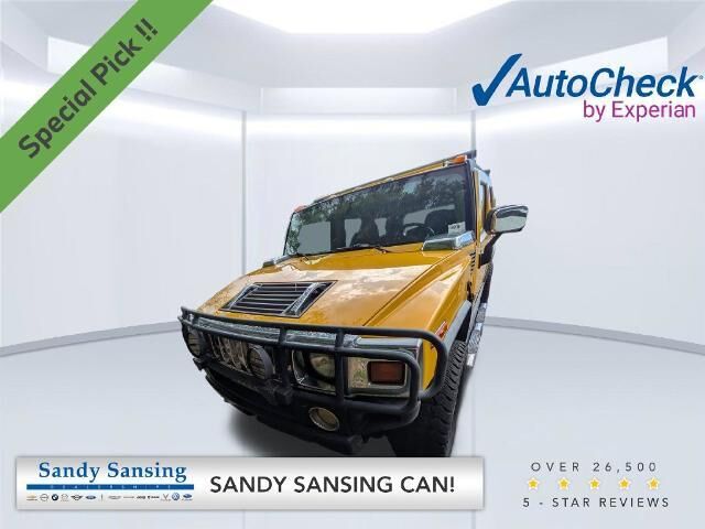 2004 HUMMER H2 Base