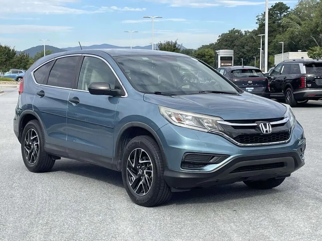 2016 Honda CR-V SE — photo 1 of 26
