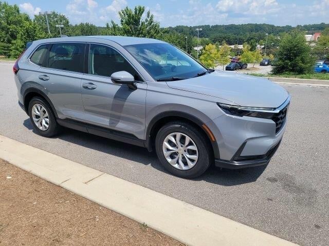 2024 Honda CR-V LX — photo 1 of 13