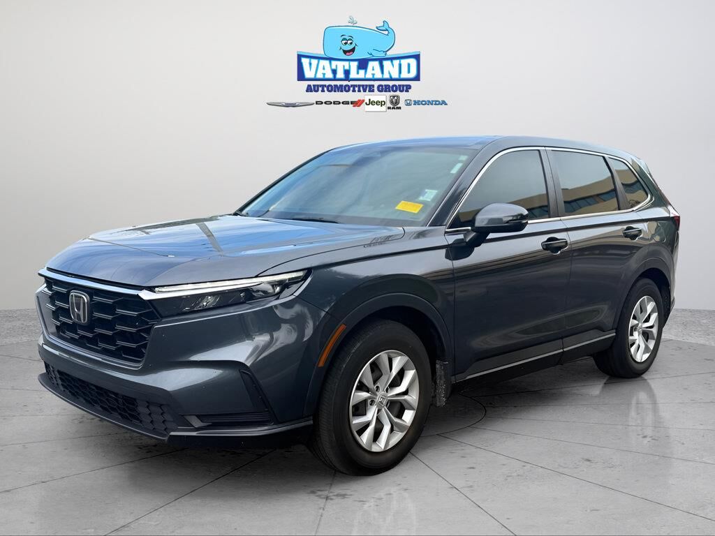2024 Honda CR-V LX — photo 1 of 13