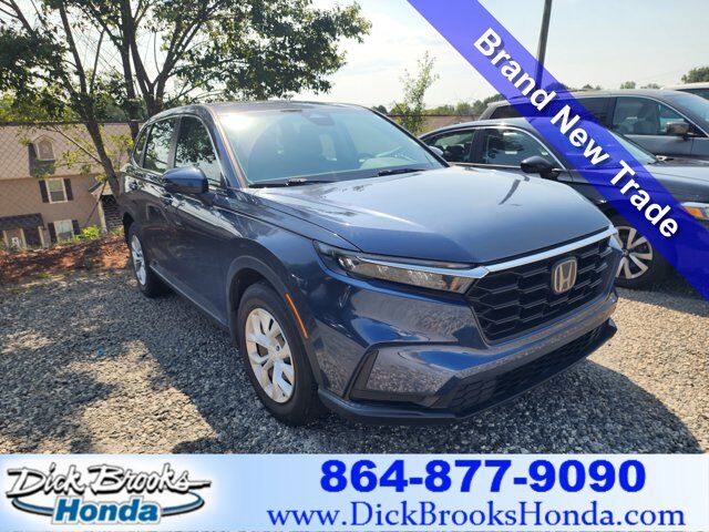2023 Honda CR-V LX 2WD — photo 1 of 10