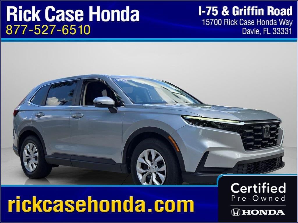 2025 Honda CR-V LX — photo 1 of 13