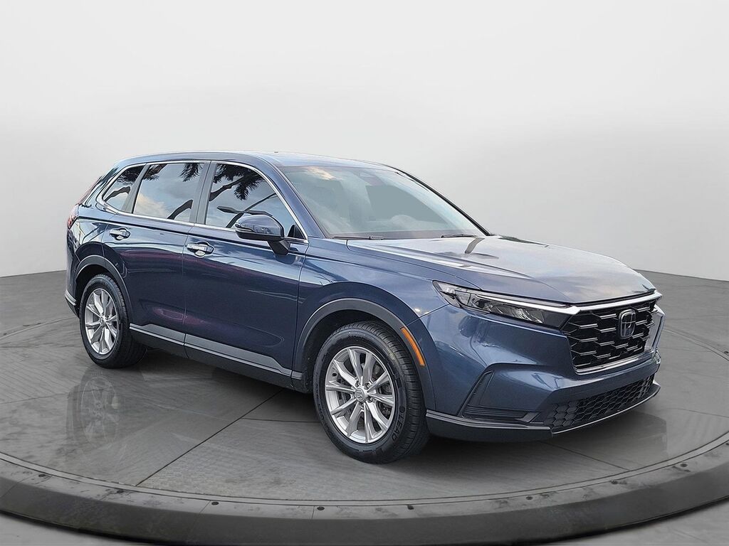 2023 Honda CR-V — photo 1 of 13