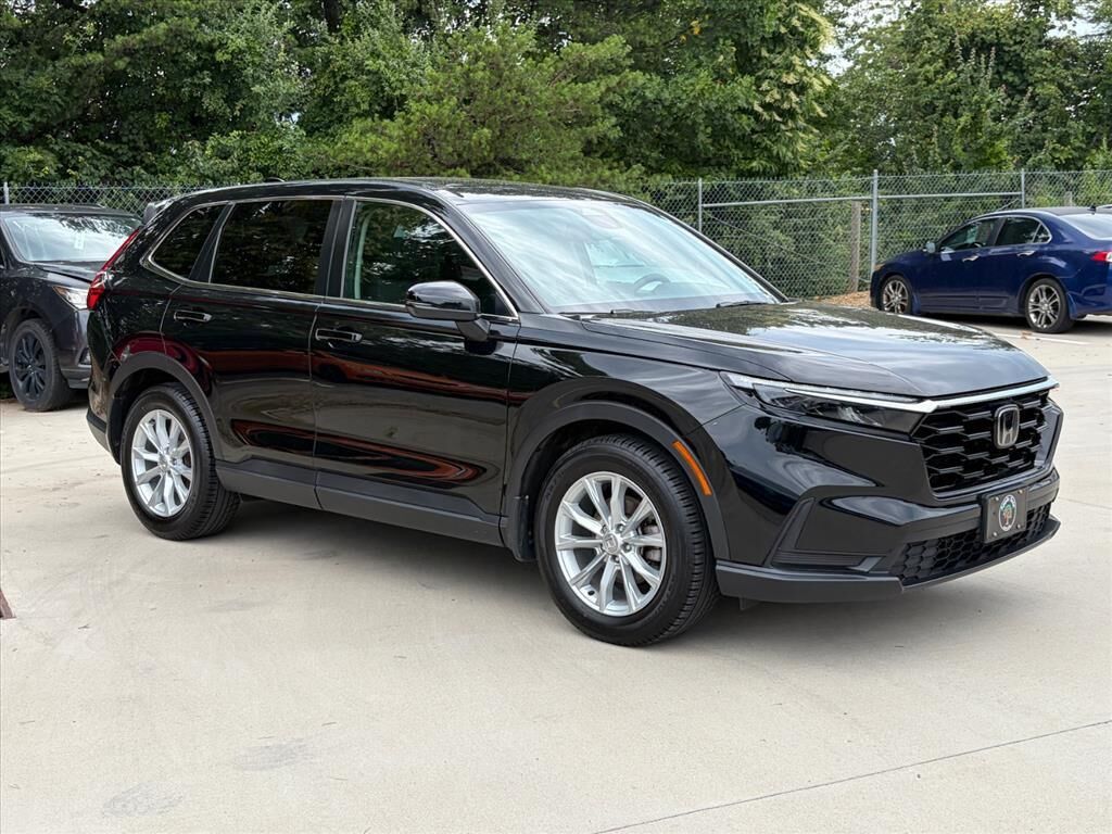 2024 Honda CR-V EX — photo 1 of 13