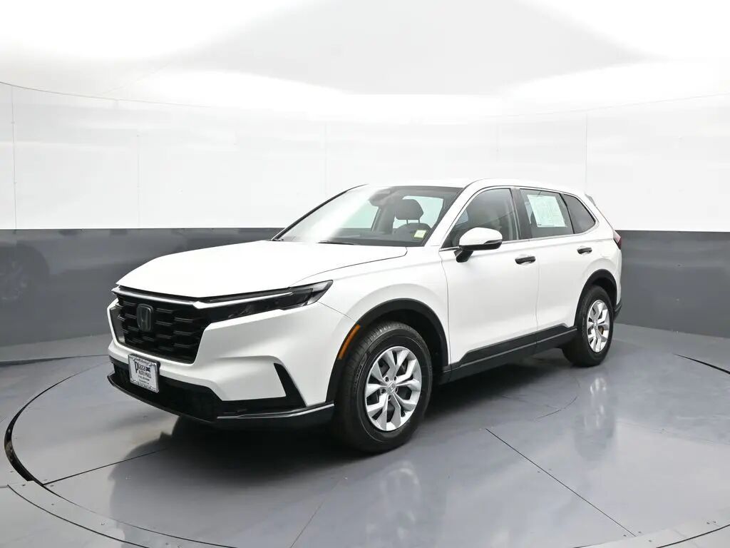 2023 Honda CR-V LX — photo 1 of 12
