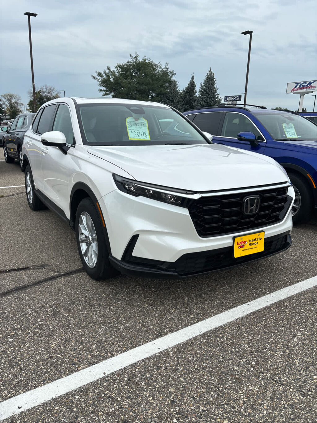 2025 Honda CR-V 1.5T AWD EX — photo 1 of 7