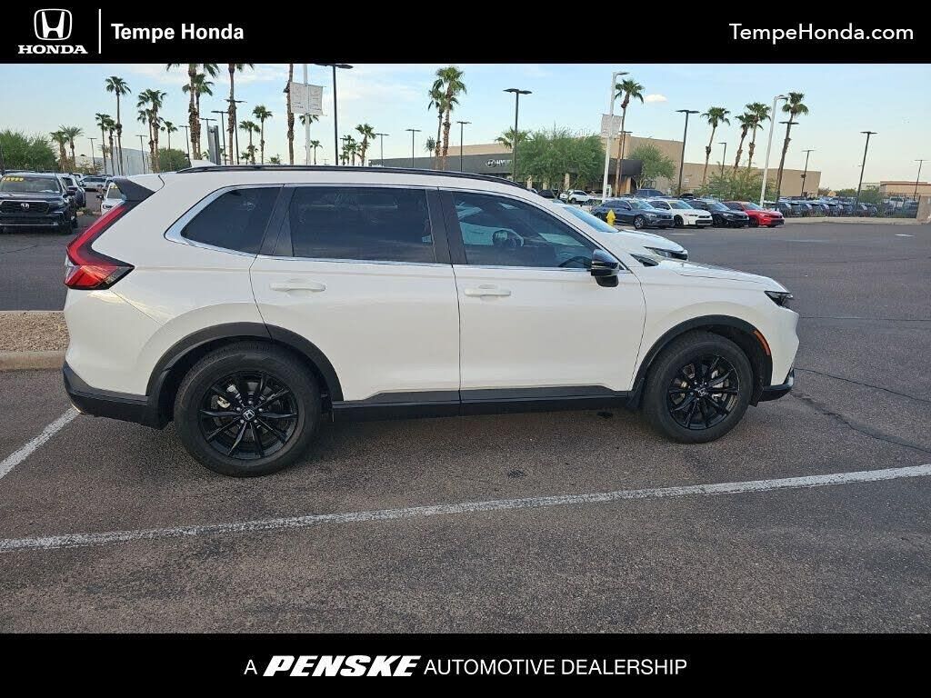 2025 Honda CR-V Hybrid Sport — photo 1 of 1