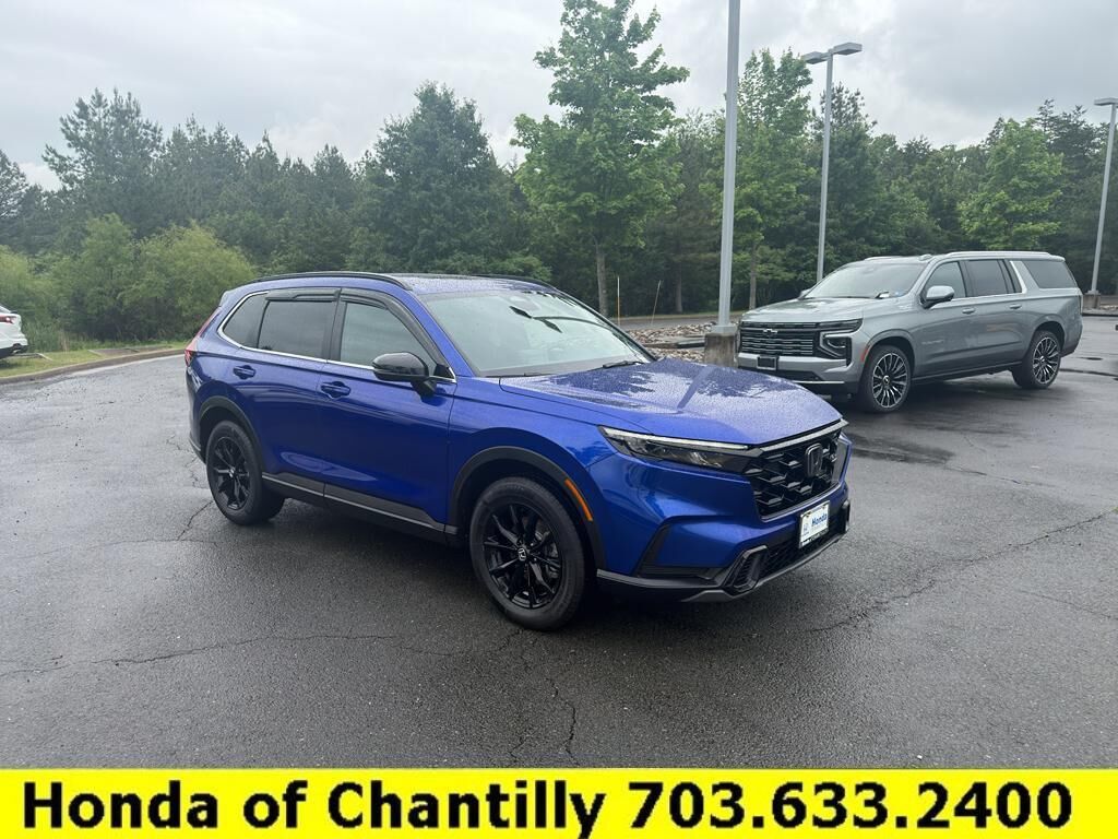 2024 Honda CR-V Hybrid Sport — photo 1 of 13