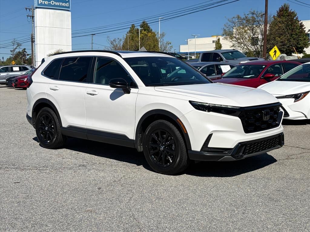 2025 Honda CR-V Hybrid Sport-L — photo 1 of 13