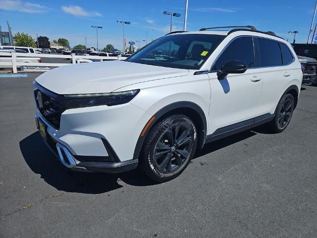 2023 Honda CR-V Hybrid Sport Touring — photo 1 of 40