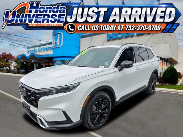 2024 Honda CR-V Hybrid Sport Touring — photo 1 of 13