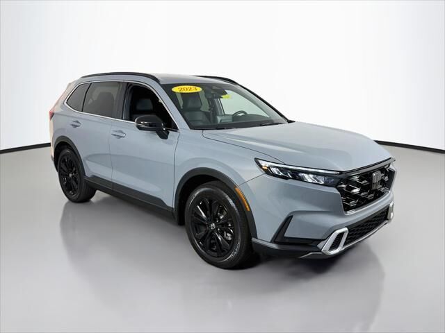 2023 Honda CR-V Hybrid Sport Touring — photo 1 of 13