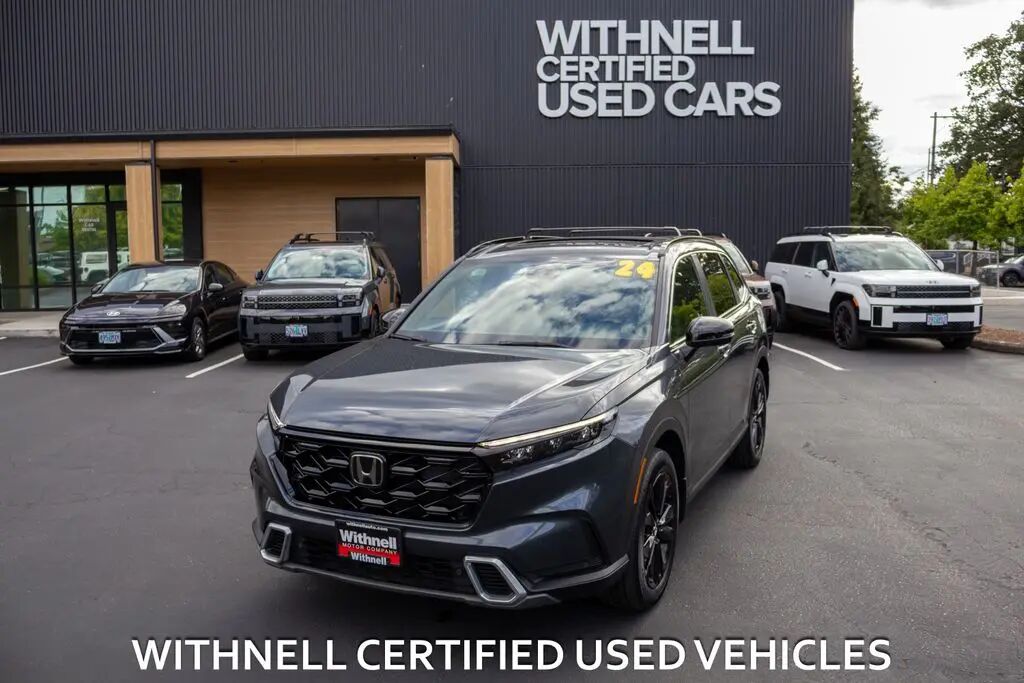 2024 Honda CR-V Hybrid Sport Touring — photo 1 of 13