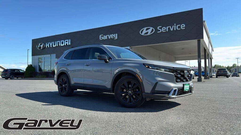 2024 Honda CR-V Hybrid Sport Touring — photo 1 of 1