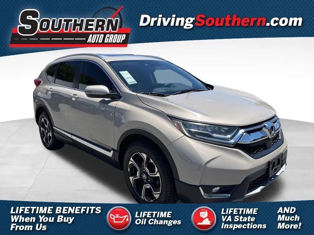 2017 Honda CR-V Touring — photo 1 of 16
