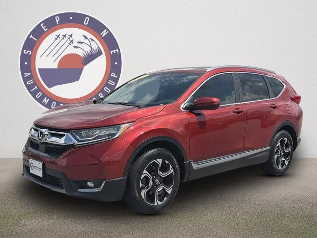 2019 Honda CR-V Touring — photo 1 of 39