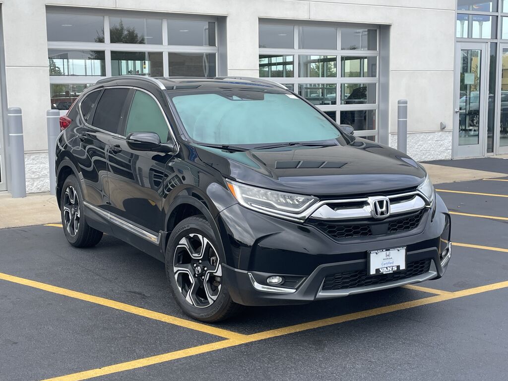 2018 Honda CR-V AWD Touring — photo 1 of 7