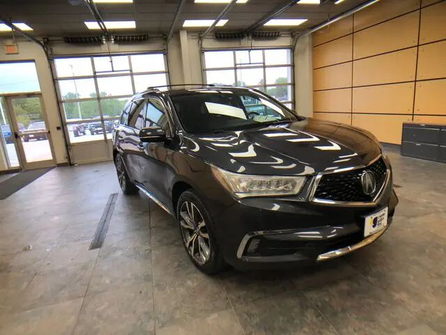 2020 Acura MDX SH-AWD w/Advance — photo 1 of 13