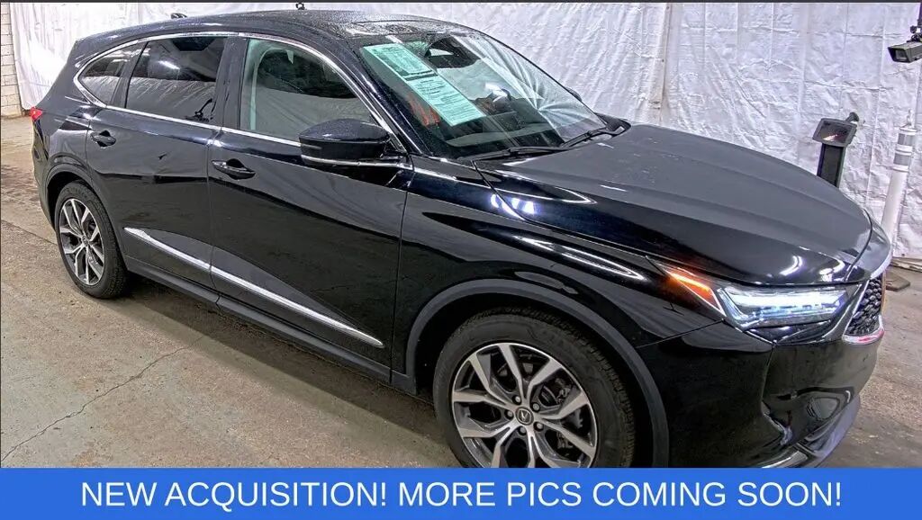 2024 Acura MDX SH-AWD w/Tech — photo 1 of 18