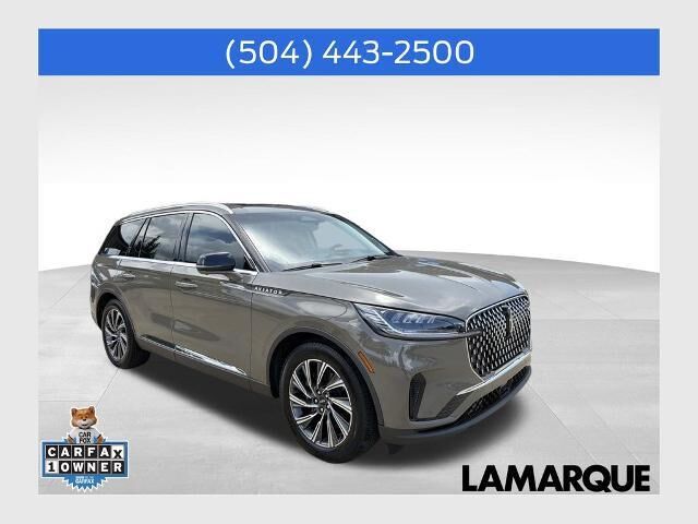 2025 Lincoln Aviator Premiere — photo 1 of 52