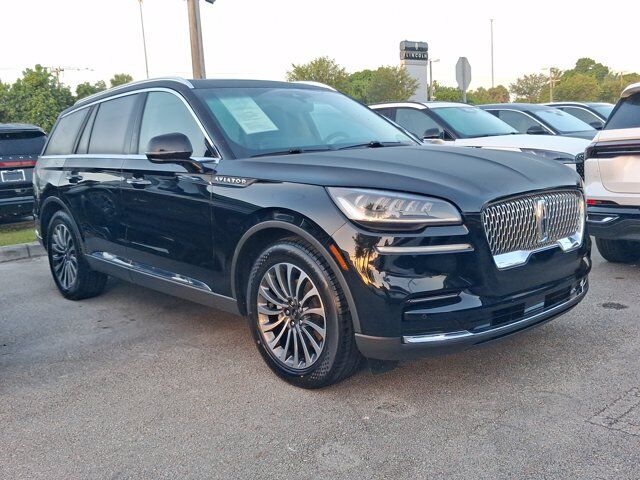 2023 Lincoln Aviator Standard — photo 1 of 2