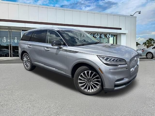 2023 Lincoln Aviator Standard — photo 1 of 27