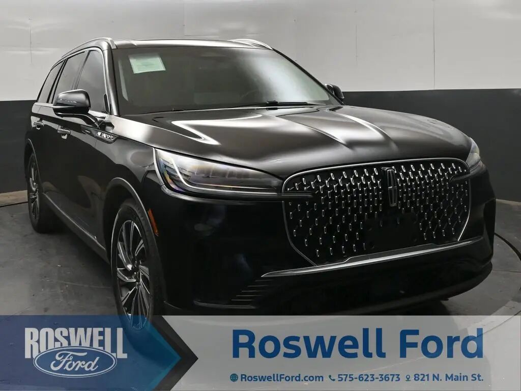 2025 Lincoln Aviator Premiere — photo 1 of 13