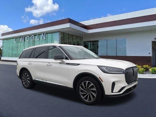 2026 Lincoln Aviator Premiere