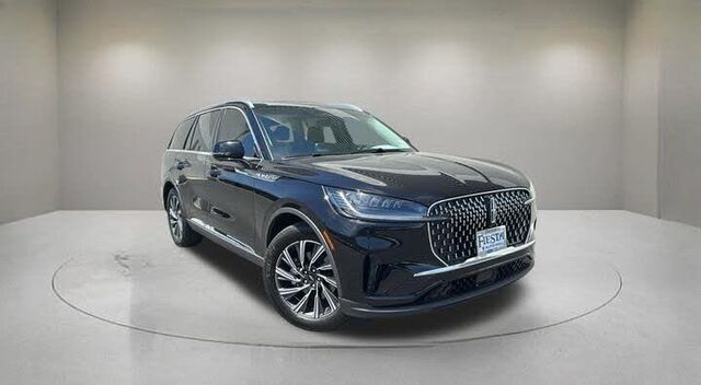 2025 Lincoln Aviator Premiere — photo 1 of 1