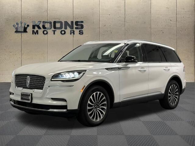 2023 Lincoln Aviator Standard