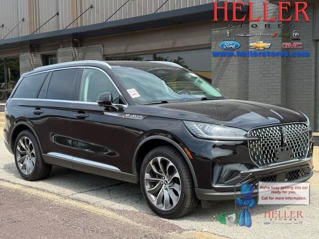 2025 Lincoln Aviator Premiere — photo 1 of 26