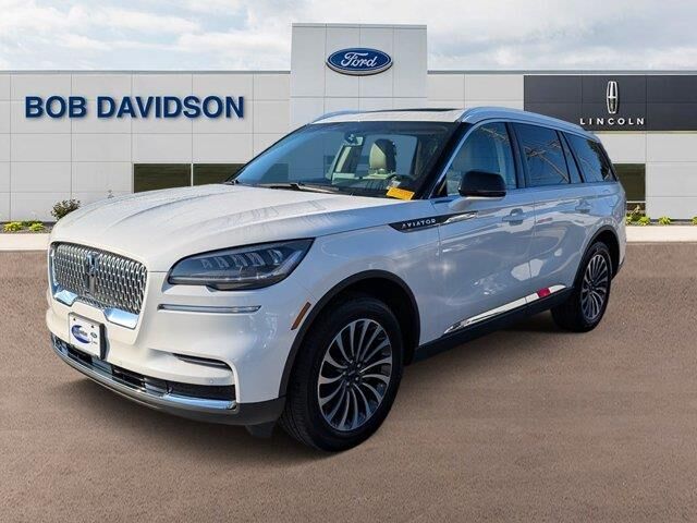 2023 Lincoln Aviator Standard