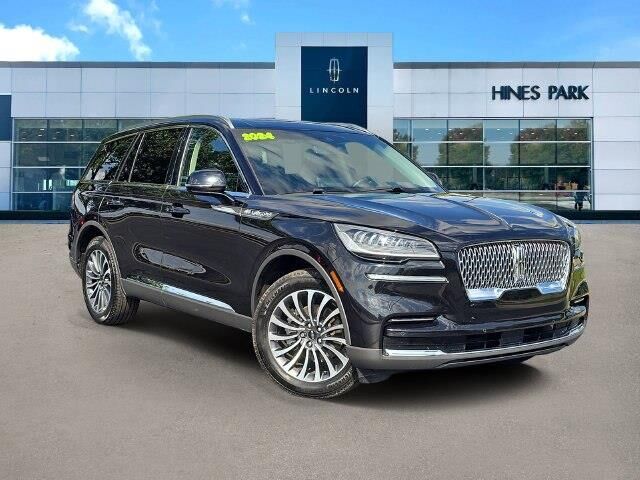 2024 Lincoln Aviator Premiere