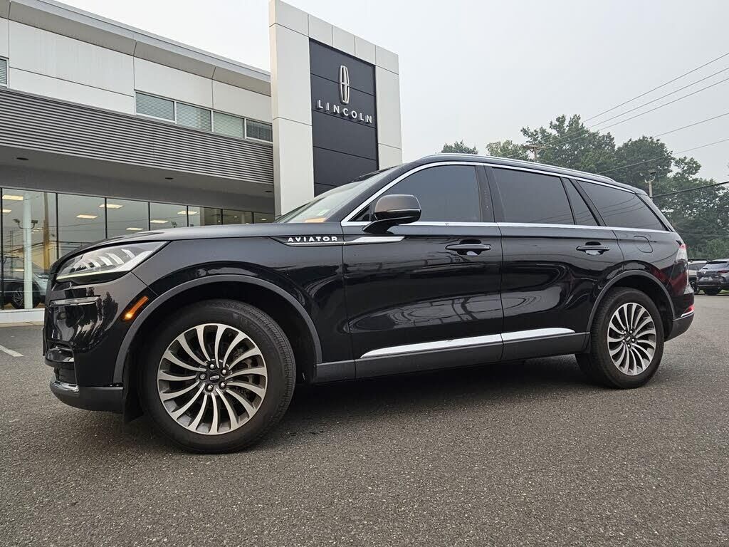 2024 Lincoln Aviator Premiere — photo 1 of 1