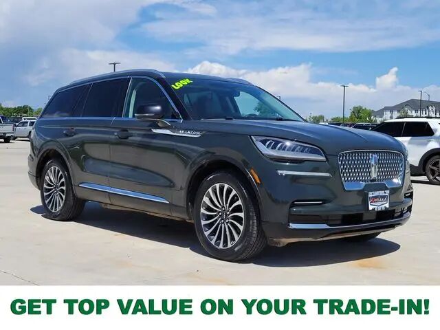 2022 Lincoln Aviator Standard