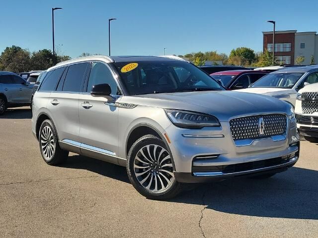 2023 Lincoln Aviator Standard