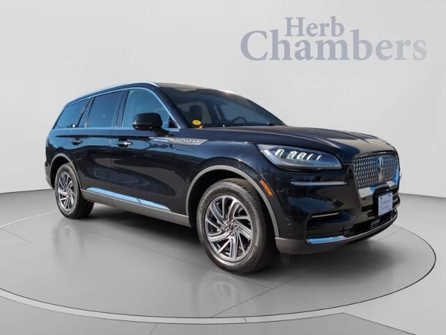 2023 Lincoln Aviator Standard