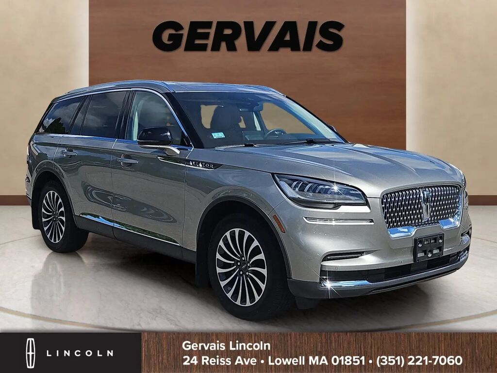 2023 Lincoln Aviator Standard — photo 1 of 24