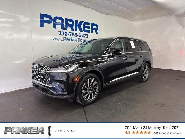 2025 Lincoln Aviator Premiere — photo 1 of 13